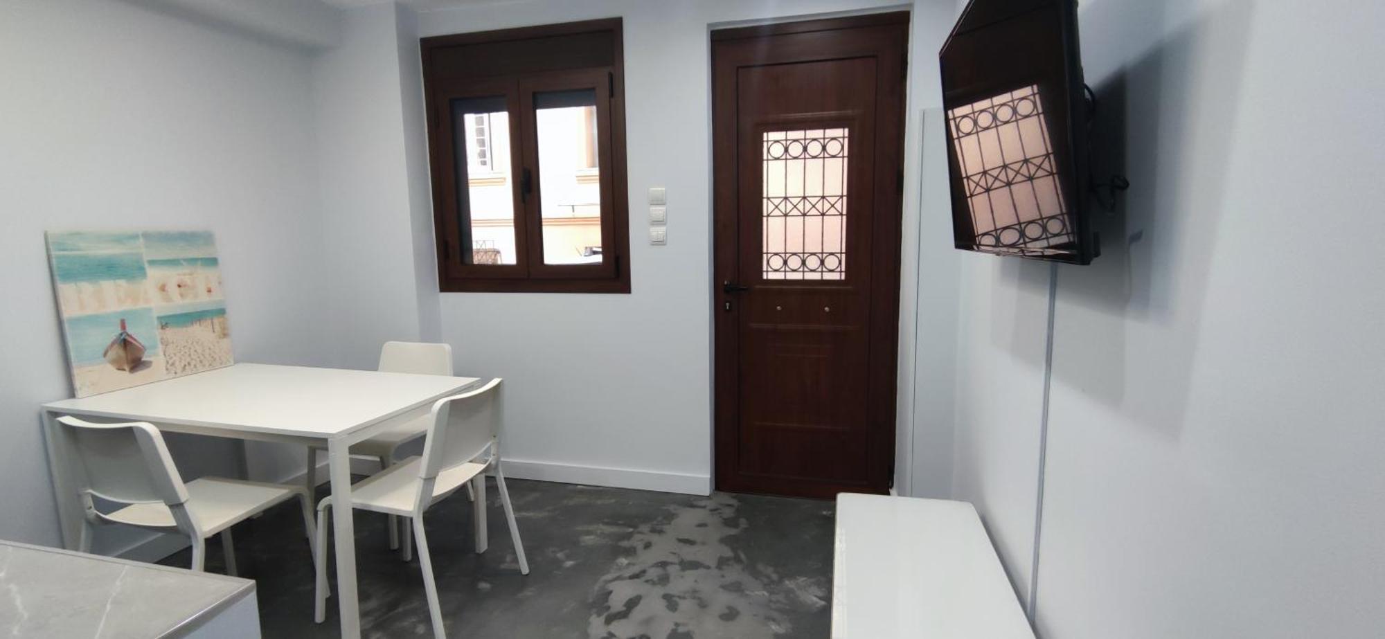 New Apartment With A Separate Entrance Near The Subway. Афины Экстерьер фото