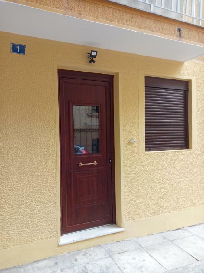 New Apartment With A Separate Entrance Near The Subway. Афины Экстерьер фото